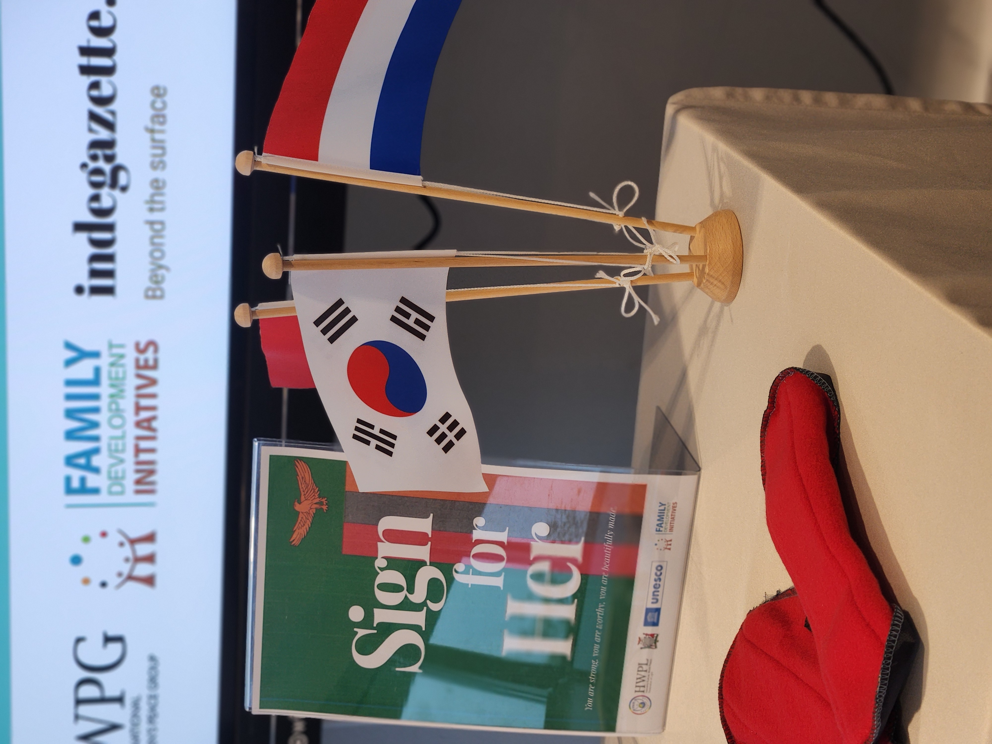 Sign for Her Netherlands campaign